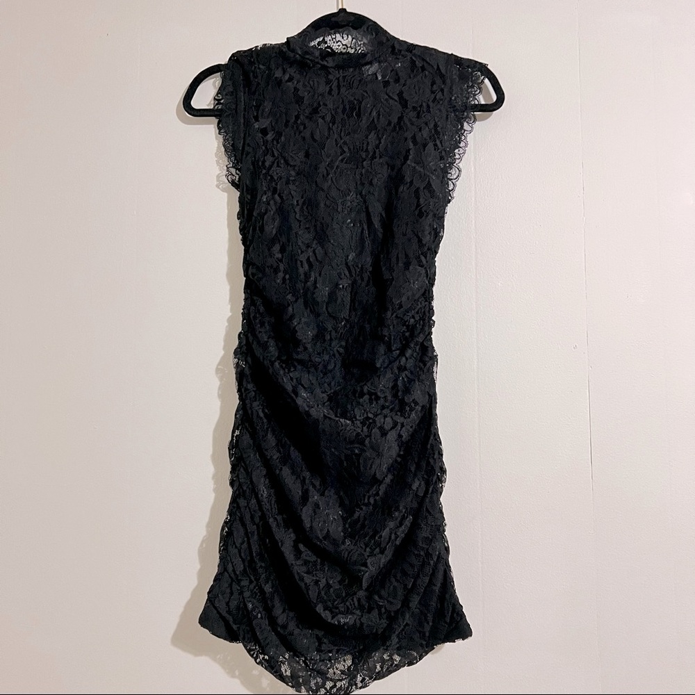 Forever 21 lace dress black - Small